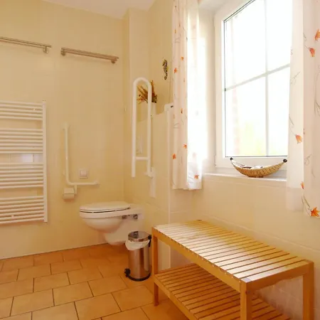 Waldstrasse 15 Haus Seepferdchen Holiday home Zingst